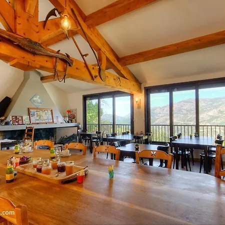 Bed & Breakfast U San Larenzu 3*